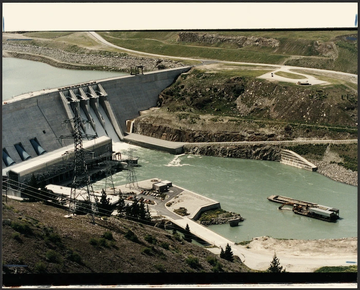 Clyde Dam, Otago - Photograph taken by Phil Reid