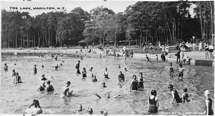 Children swimming in Hamilton Lake, Hamilton