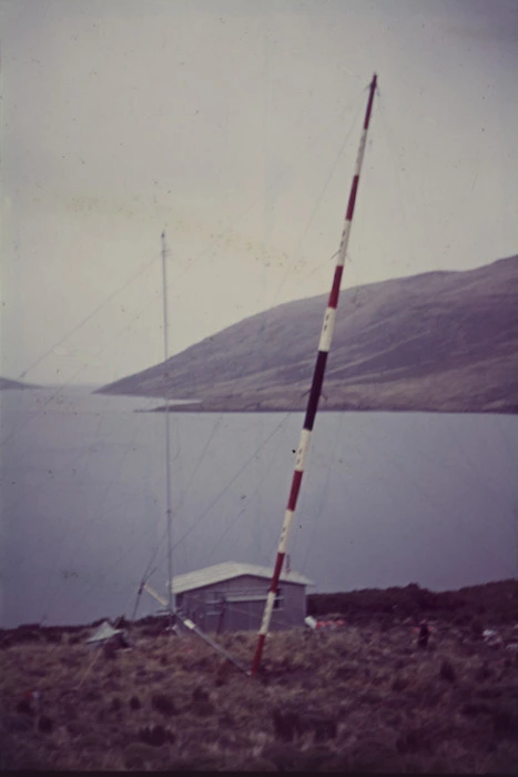 A 72ft aerial being erected on Campbell Island.
