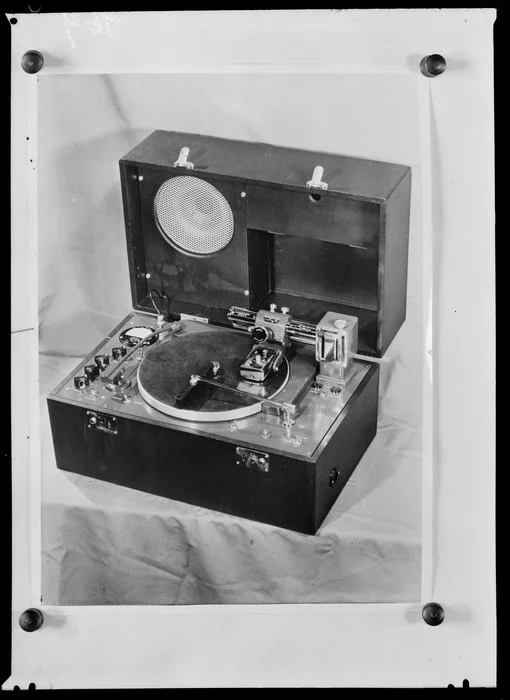 Record player/turntable