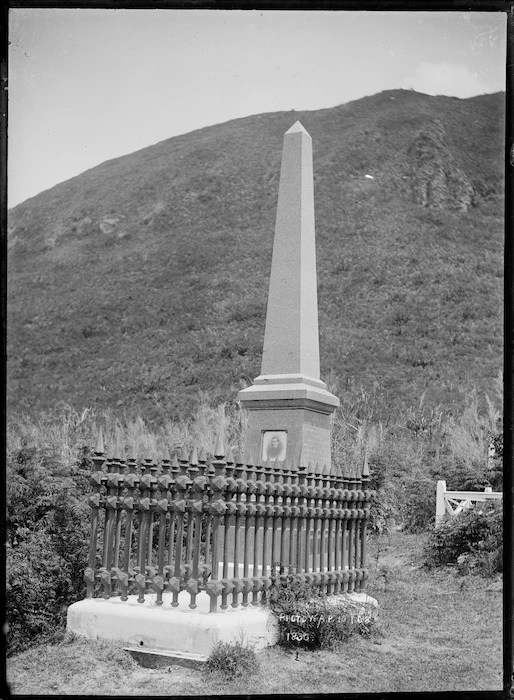 Grave of Edwin Bainbridge