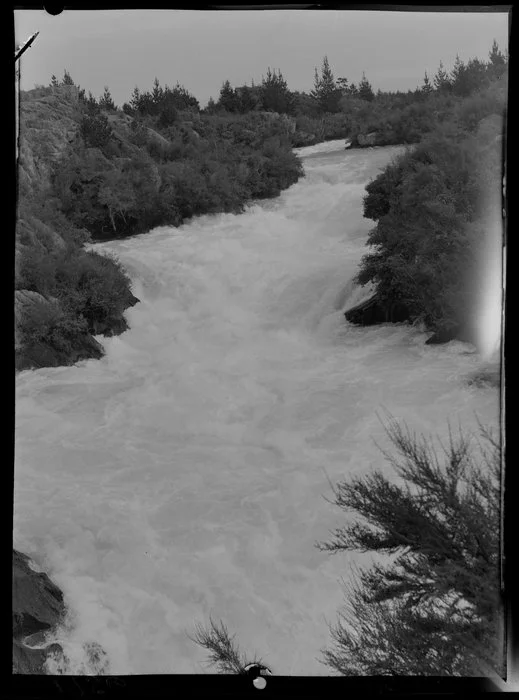 Rapids, opening of the Whakamaru Hydro power station, Waikato River