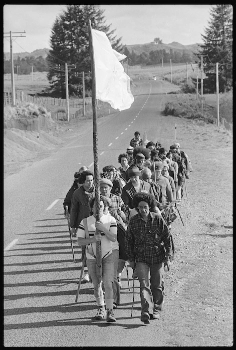 Maori land marchers, about five miles south of Raetihi