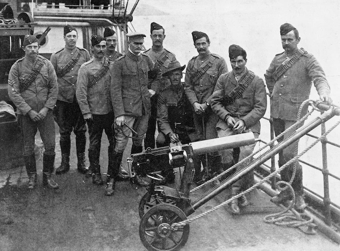 Maxim gun and soldiers of the 2nd New Zealand Contingent to the South African War