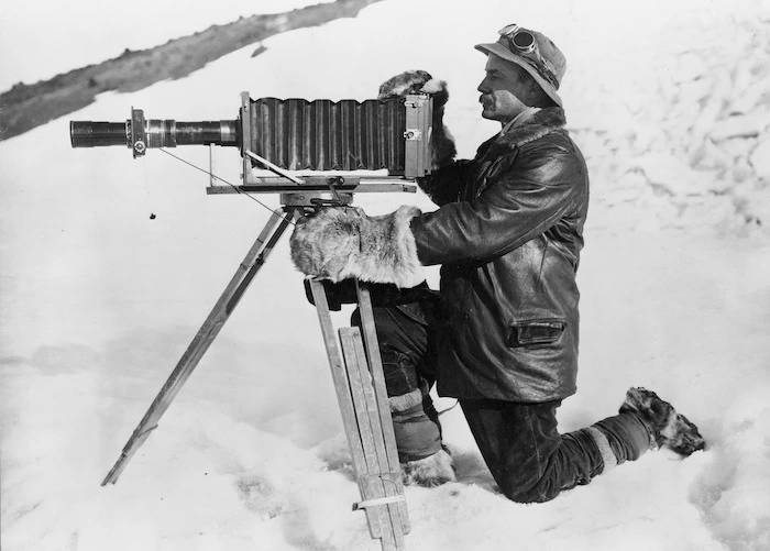 Herbert George Ponting and telephoto apparatus, Antarctica
