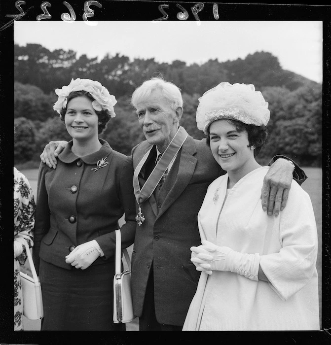 Mr A H Reed with Mrs J M Reed and Miss H Reed, Government House, Wellington