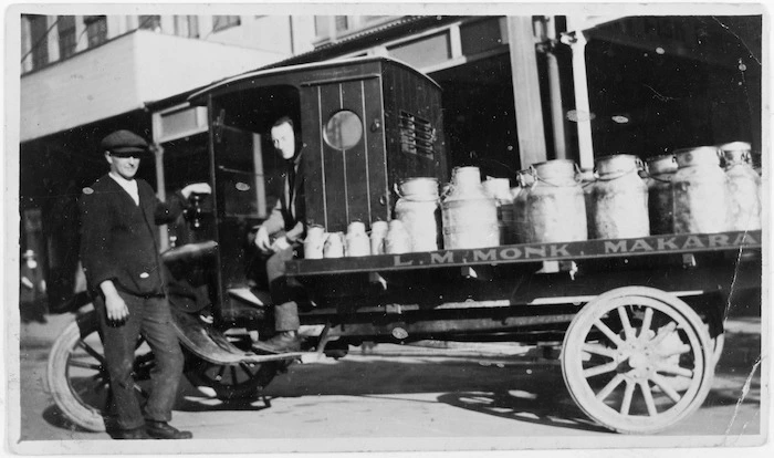 Milk delivery truck of L M Monk, Makara