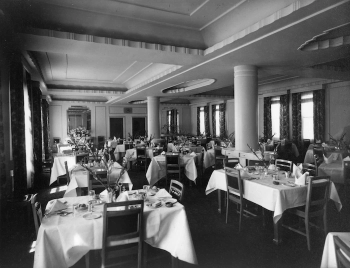 View of the dining room, Royal Oak Hotel, Wellington