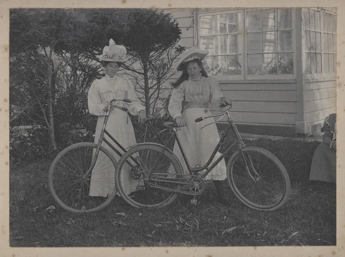 Flo and Adele Avery with the first two bicycles in New Plymouth