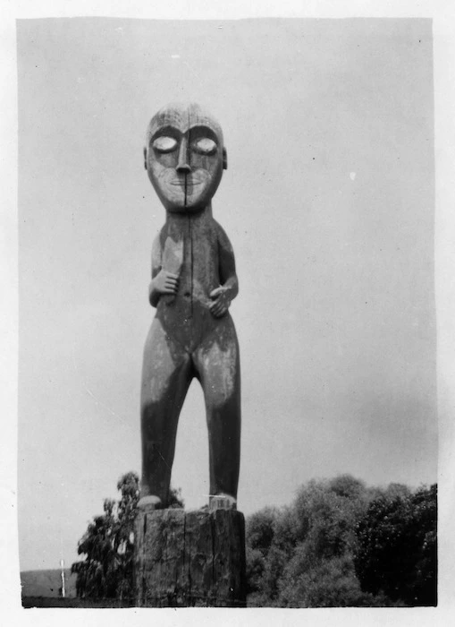 Carved figure, Papawai Pa, Greytown