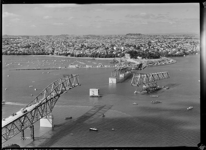Auckland Harbour Bridge under construction