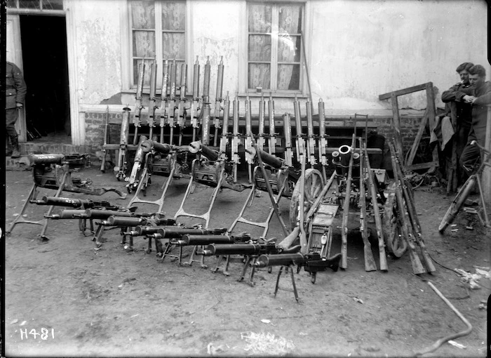 Captured German machine guns in World War I, France