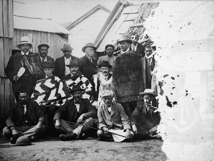 Ross, Malcolm, 1862-1930 :The party that crossed the Huia-rau trail from Waikaremoana to Ruatoki