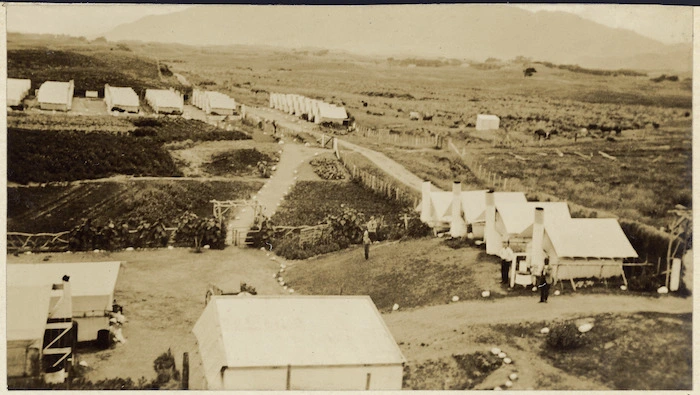 Soldiers work relief camp at Paraparaumu, Kapiti Coast