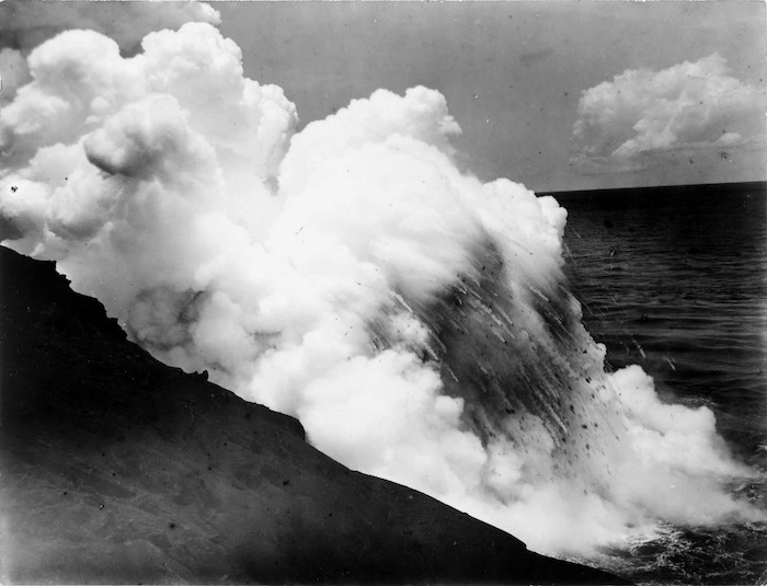 Volcanic eruption on the island of Savai'i, Western Samoa