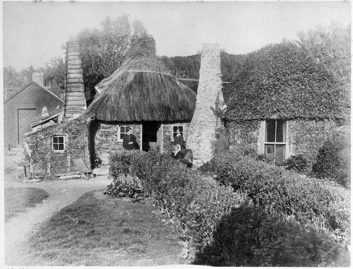 Shand house, and family, at Te Whakuru, Chatham Islands