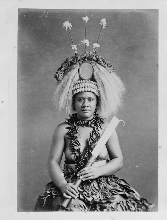 Samoan ceremonial dancer