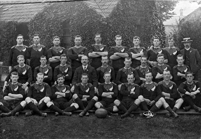 All Black rugby team that toured the United Kingdom in 1905-6