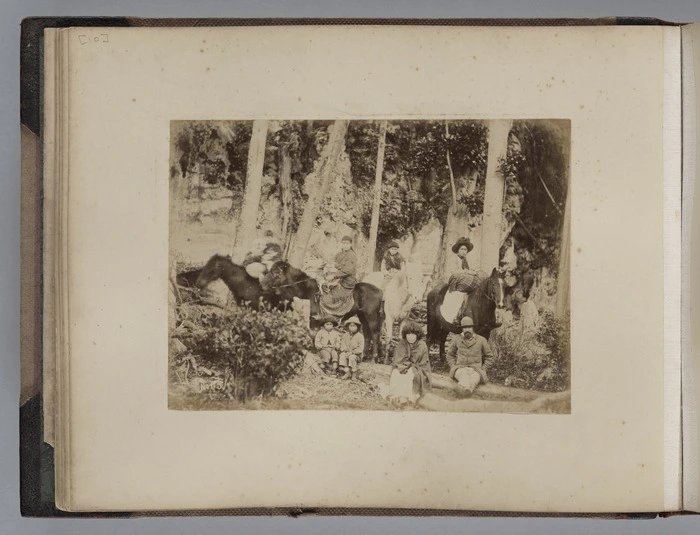 A group of Moriori, Chatham Island