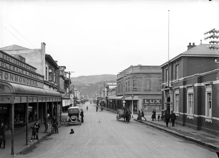 Looking down Jackson Street, Petone, with the business of Bonthorne & Wilson in the foreground