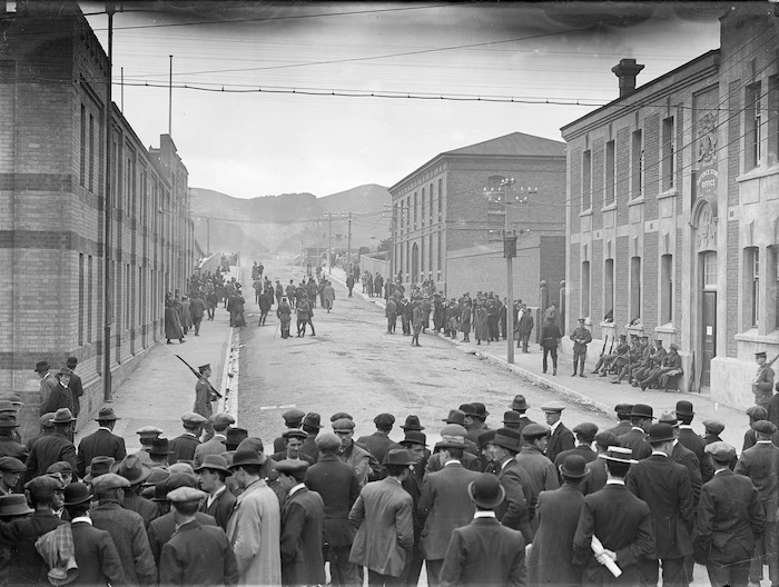 Buckle Street, Wellington, during the 1913 Waterfront Strike