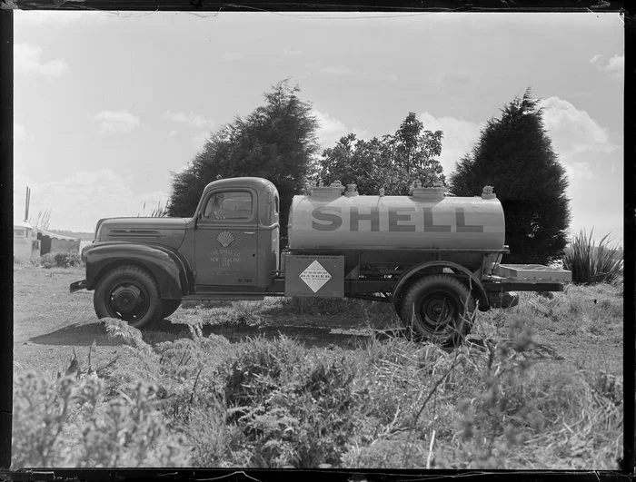 Shell Company Ford fuel truck