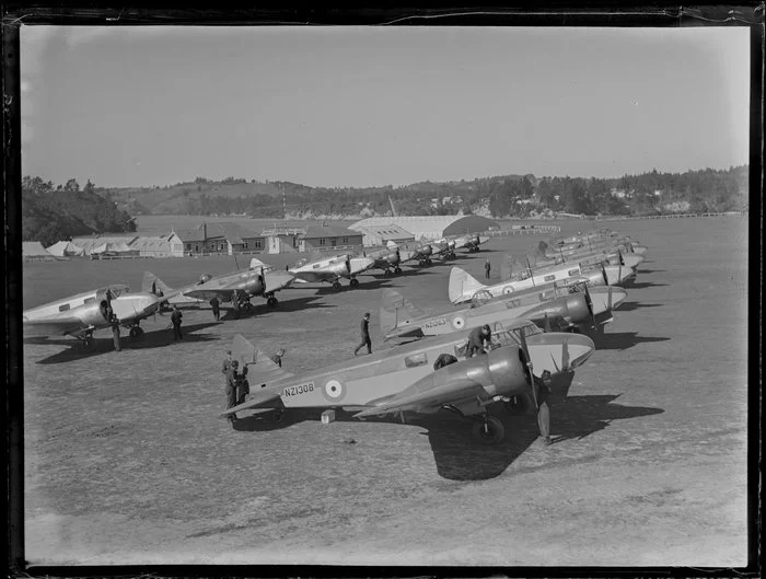 Assembled planes, Hobsonville RNZAF base