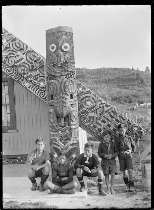 Maori meeting house Te Tikanga a Tawhiao at Ngatira Pa, Ngatira