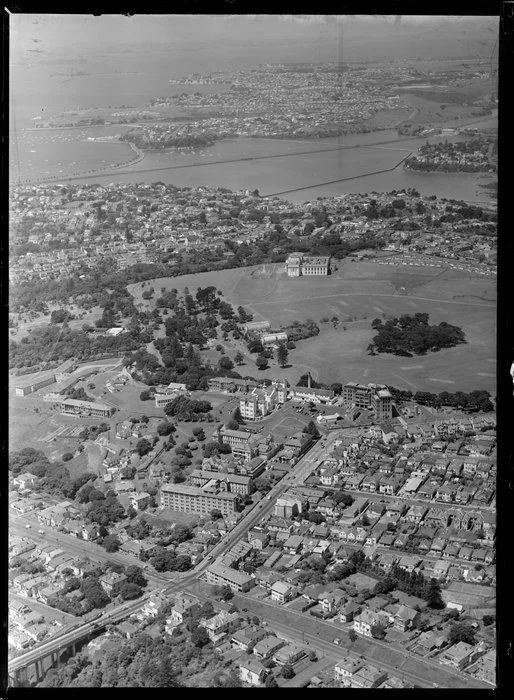Auckland scene, including Auckland hopital, Auckland Domain and War Memorial Museum