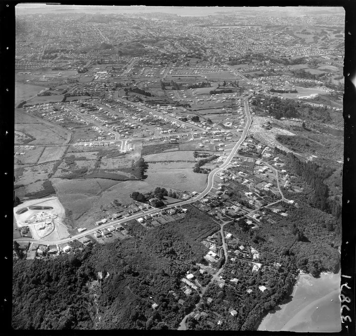 Hillsborough, Auckland, including Hillsborough Road