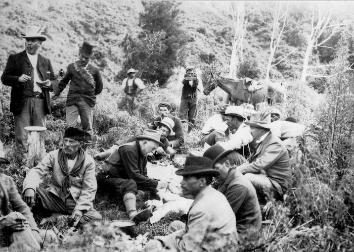 Ross, Malcolm, 1862-1930 :Lord Ranfurly's party at lunch during journey from Waikaremoana to Ruatoki
