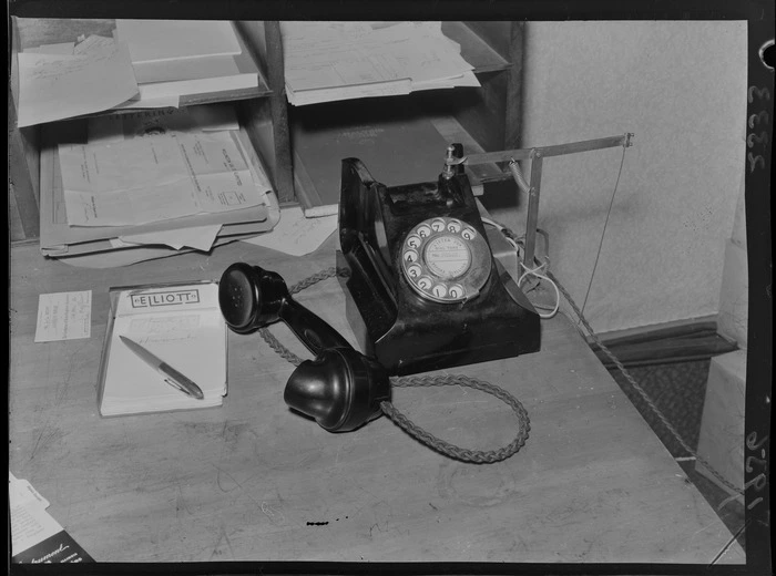 Telephone message system in 1956