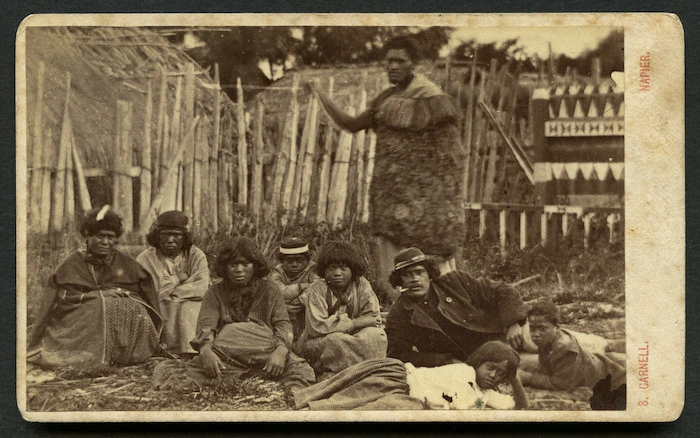 Carnell, Samuel 1832-1920 :Group at Pawhakairo