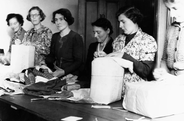 Women packing parcels for New Zealand prisoners of war