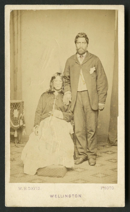 Davis, William Henry Whitmore fl 1860-1880 : Portrait of unidentified Maori man and woman