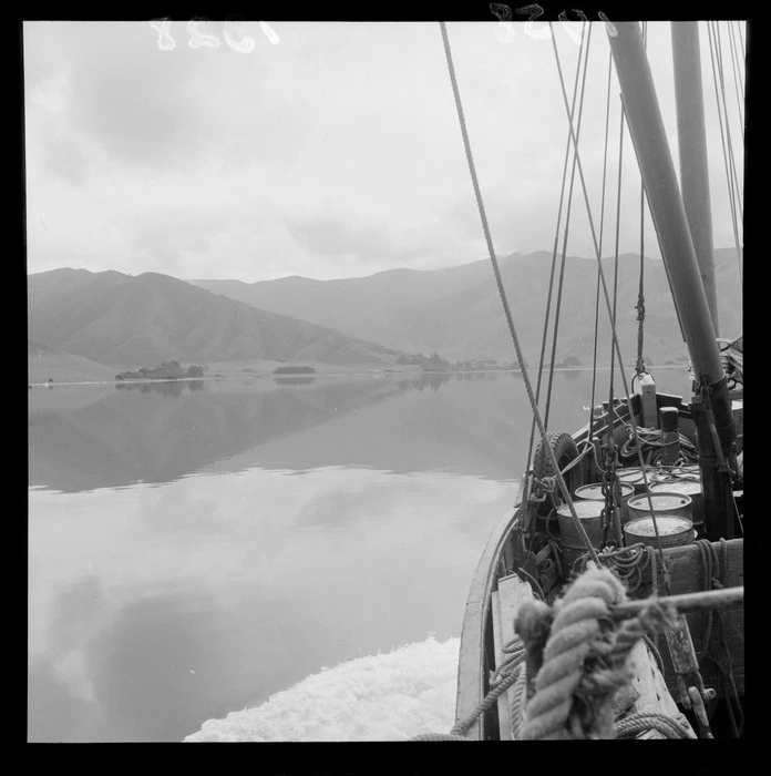 Ship Wakanui in the Marlborough Sounds