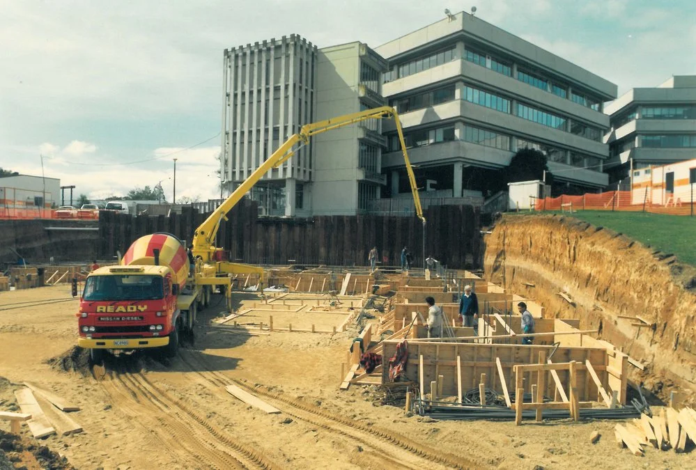 G Block under construction, 1988