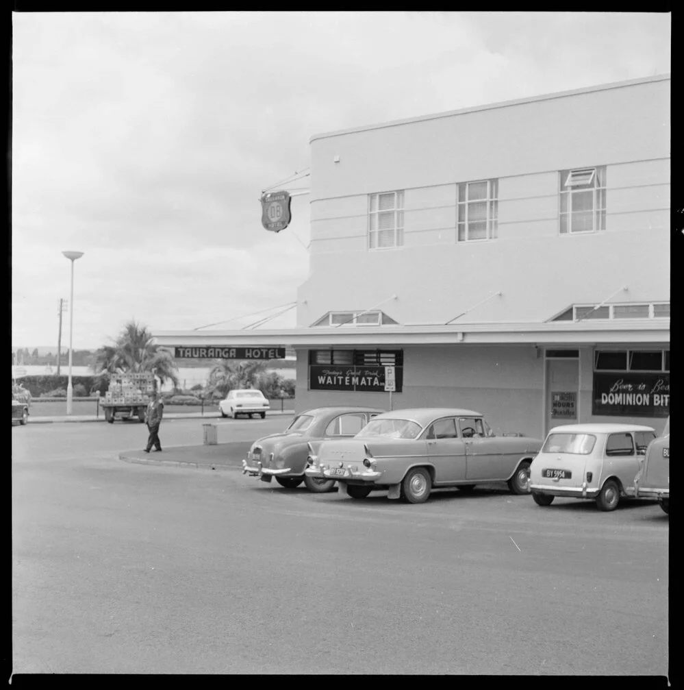 Tauranga Hotel, Tauranga Waterfront