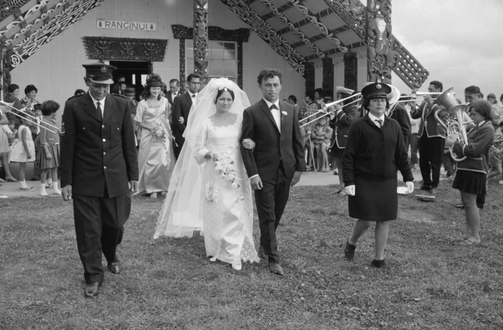 Nuku-Ririnui wedding : bride and groom at Hairini