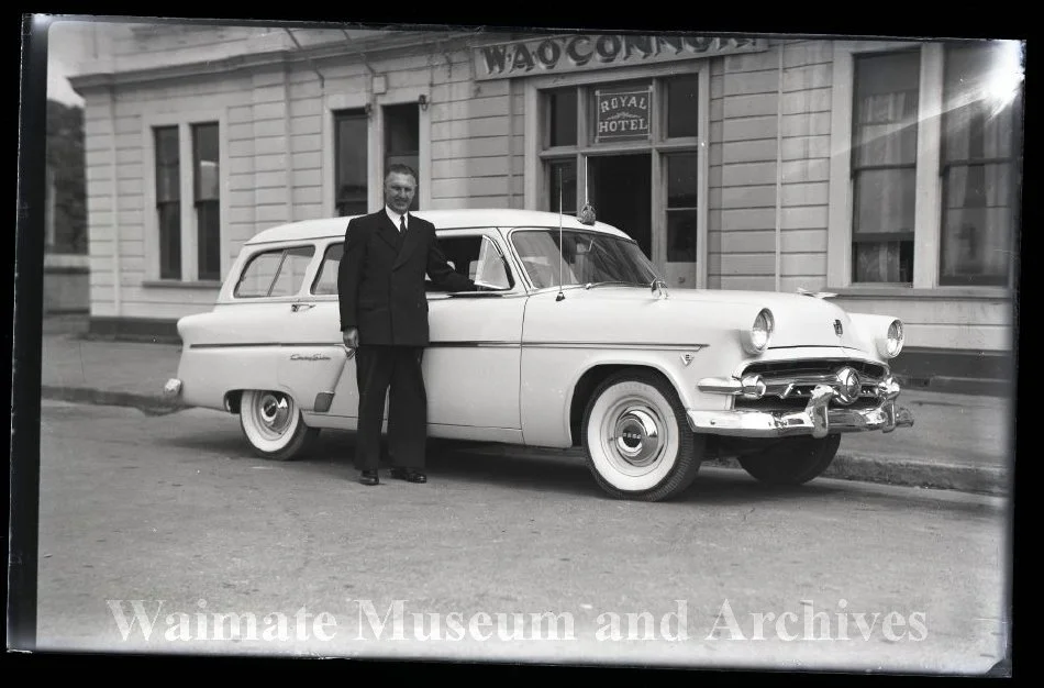 Car outside Royal Hotel