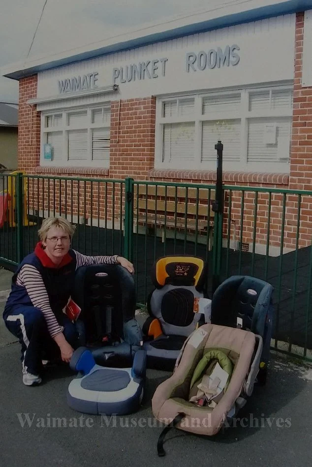 Sharon Ronson with Plunket car seats