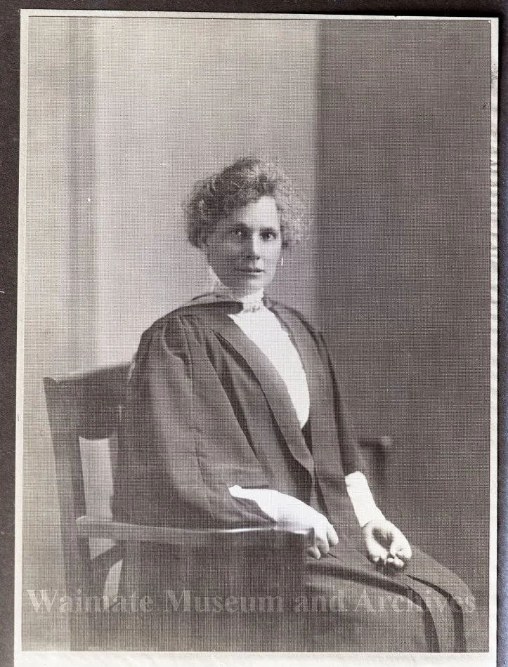 Dr Margaret Cruickshank