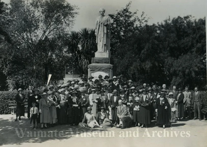 Rotary women lay wreat at Dr Margaret Cruickshank statue