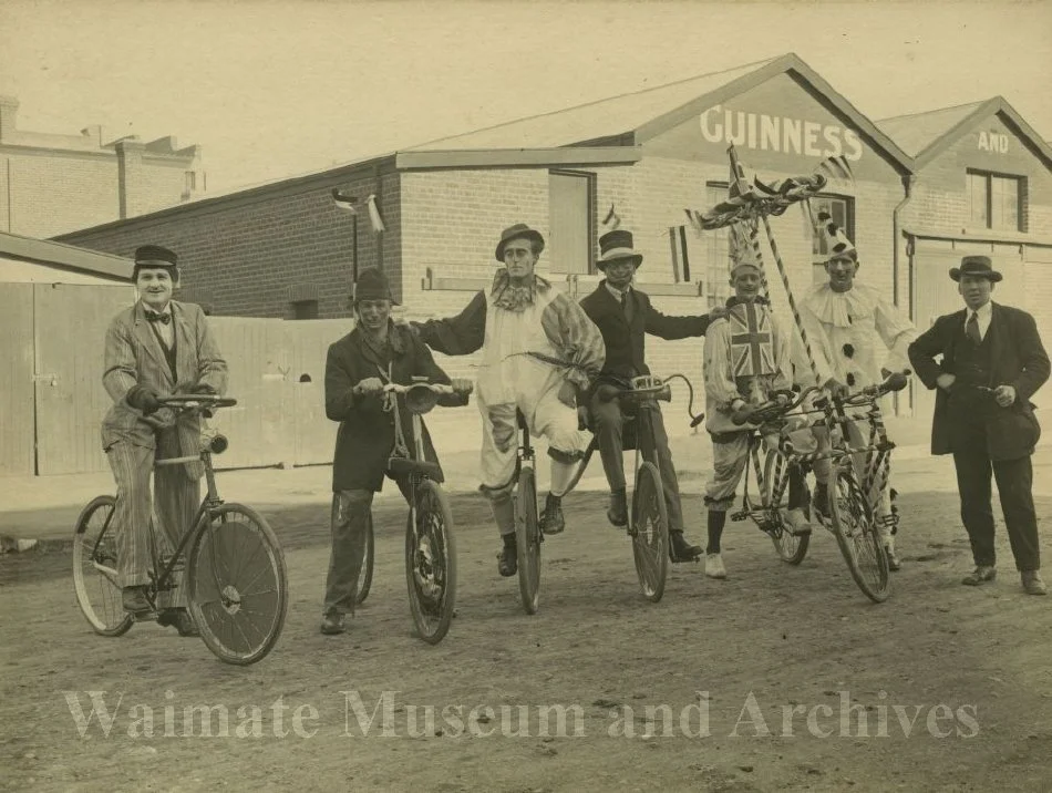 Peace Celebration WWI - fancy dress