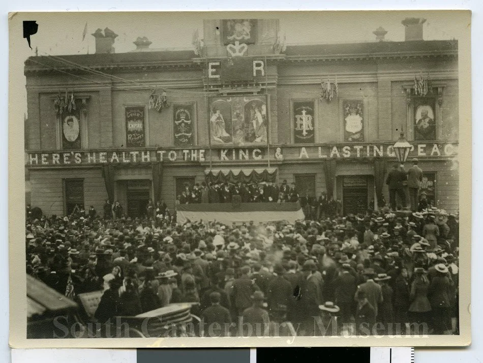 [Timaru Post Office decorated for the coronation of Edward VII]