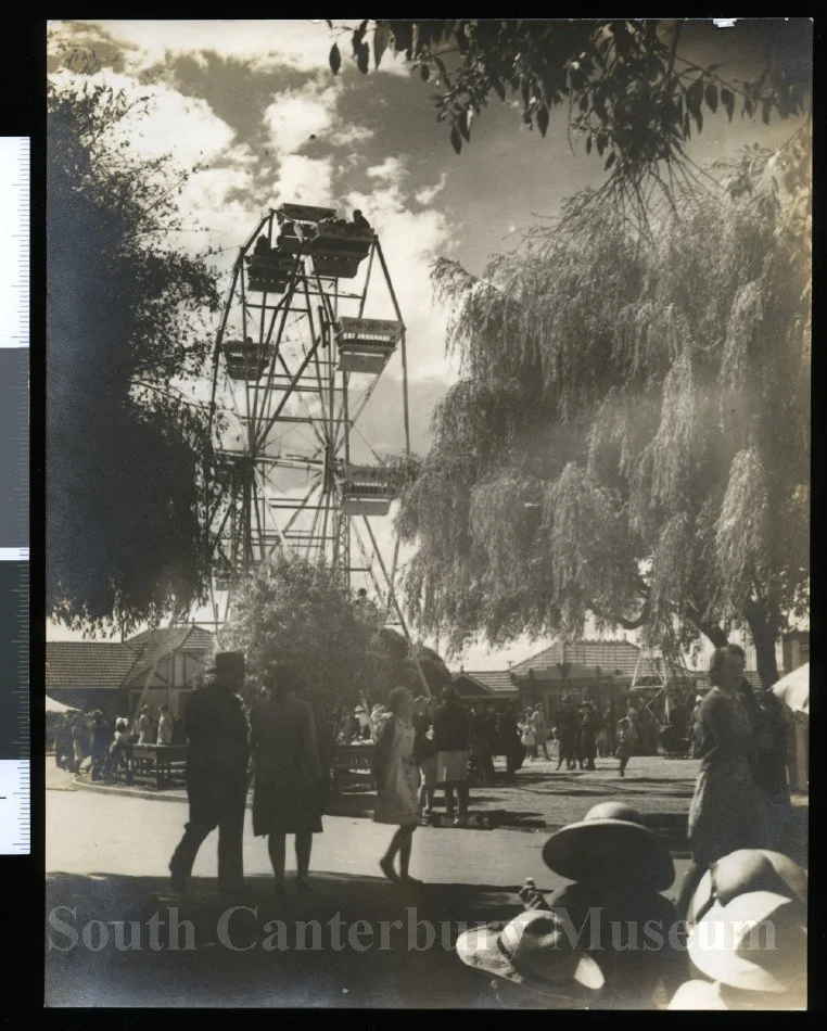 [The Ferris Wheel at Caroline Bay, Timaru]