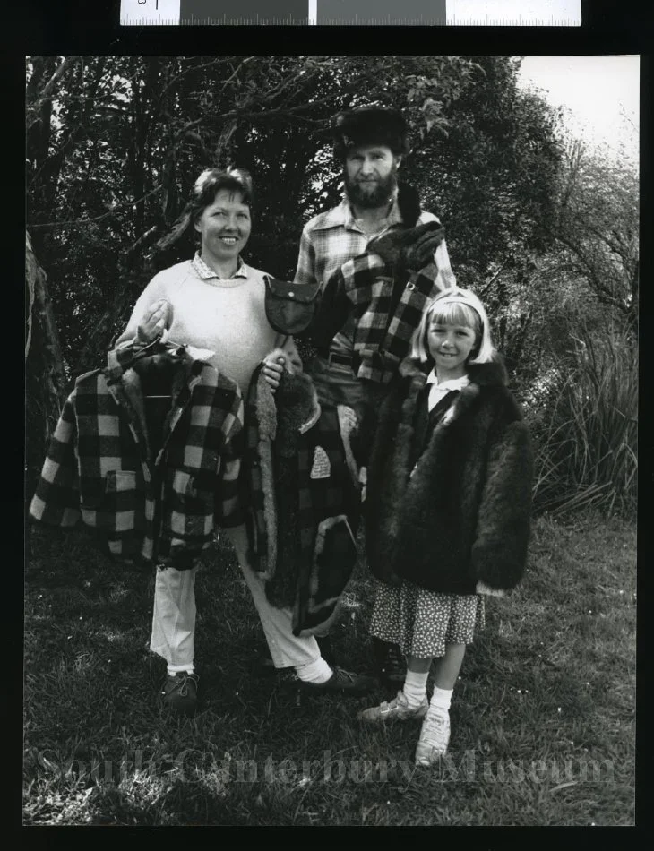 Jenny, Steven and Esther Deans