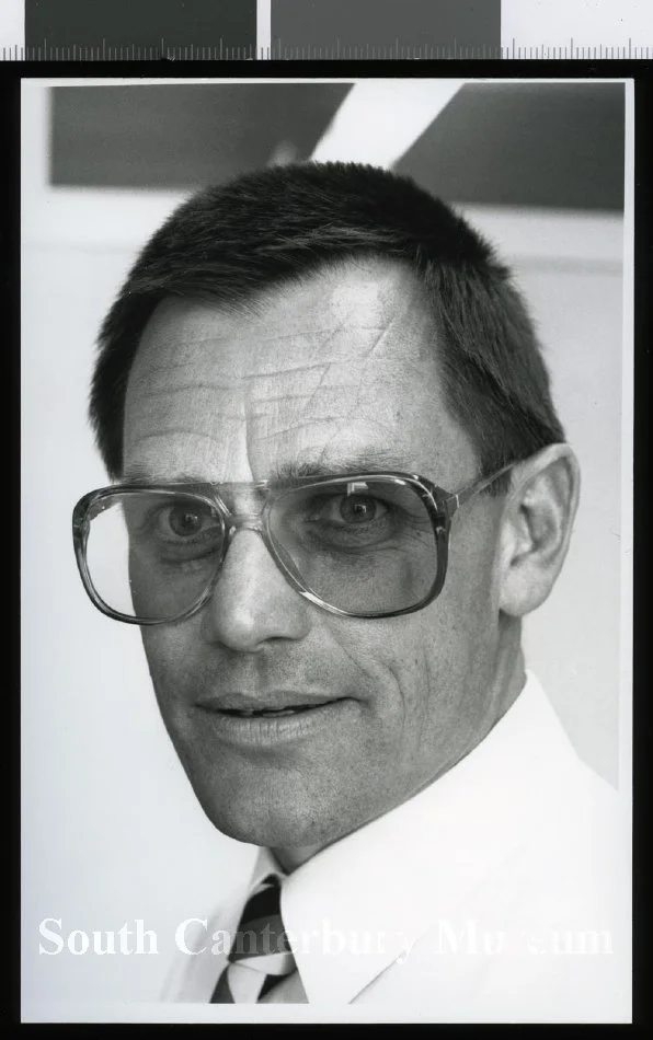 Russell Lawson, Robins MBS (NZ) Ltd