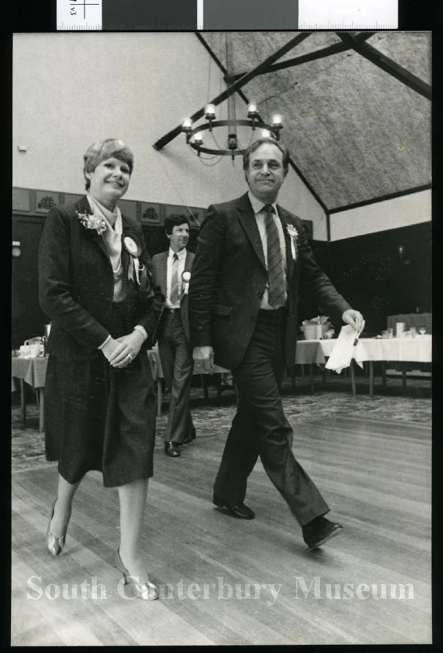 Lynley Simmons and Bruce Beetham, Social Credit