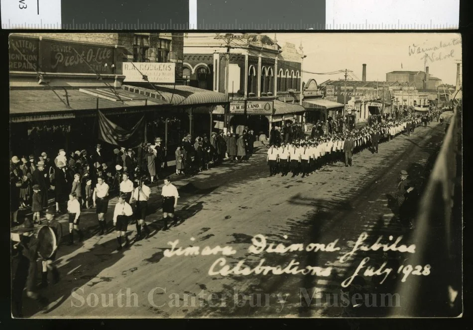 Timaru Main School Pupils Leading The Diamond Jubilee Procession 1928